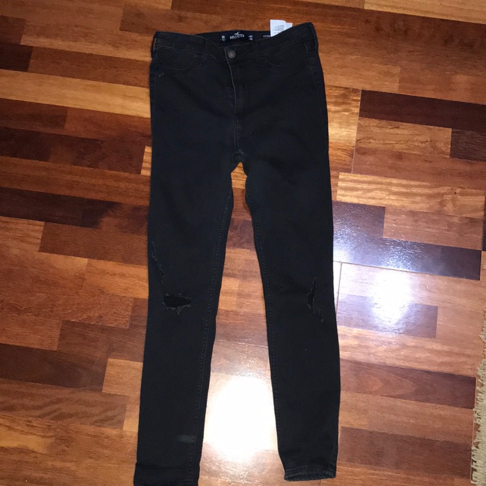 Black Hollister Distressed Jeans